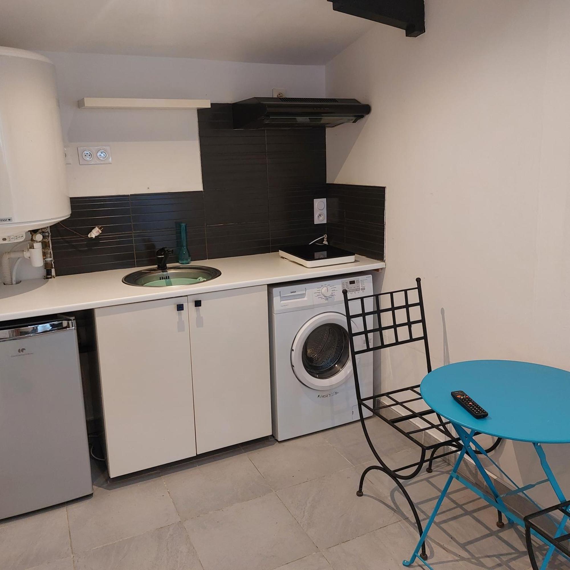 Apartment Studette Equipee